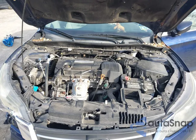 1HGCR2F38DA200853: 44123204