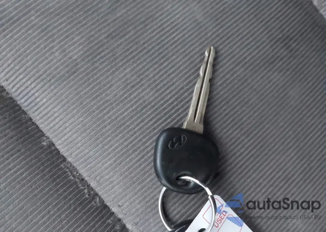 5NPD84LF3JH329569: 44123311