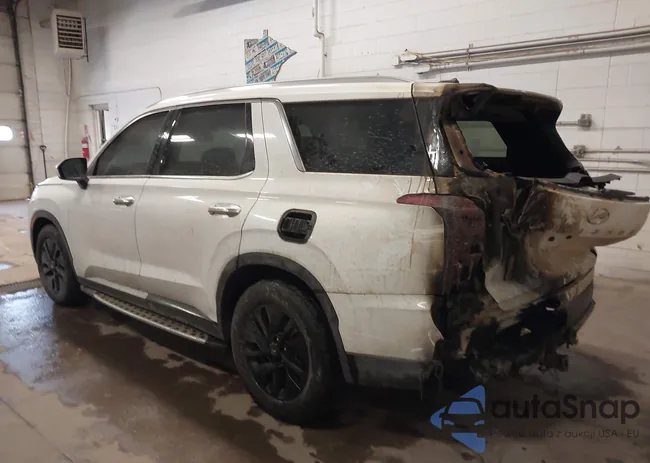 KM8R2DHE1LU150474: 44123401