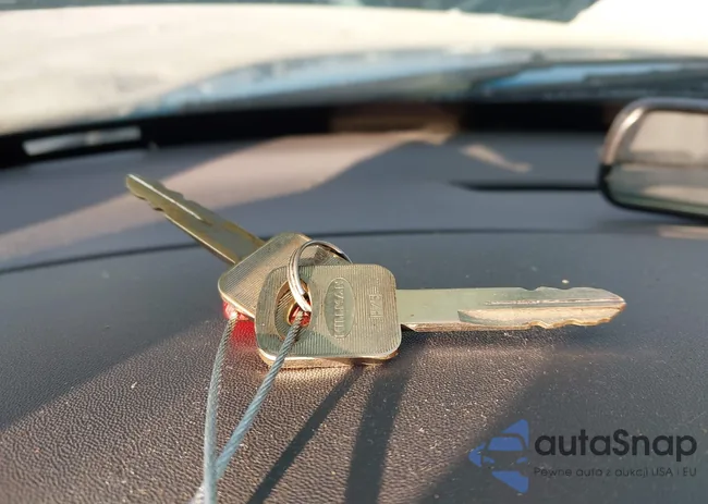 1FTDX1726VNB79004: 44123403