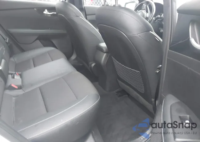 3KPF54AD1PE664006: 44124542