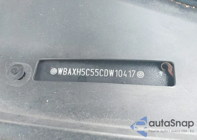 WBAXH5C55CDW10417: 44124549