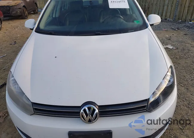 3VWPL7AJ9EM627917: 44124575