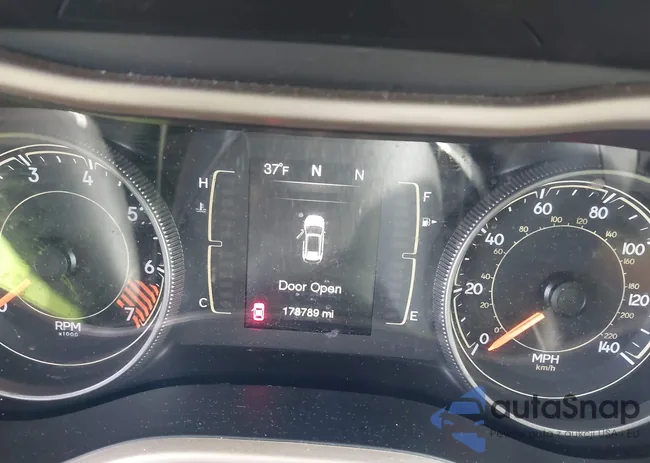 1C4PJMCB4FW659768: 44124581