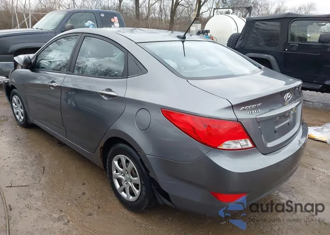 KMHCT4AE1FU802883: 44124595