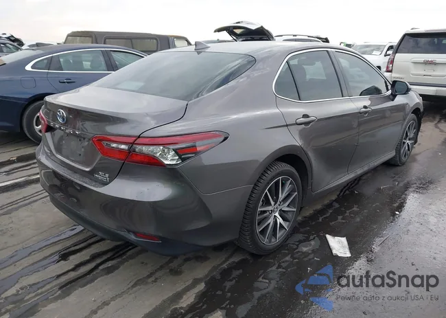 4T1F31AK3NU591394: 44124626