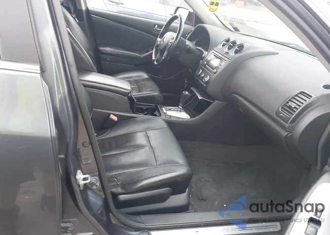 1N4BL2AP7CC129496: 44124675