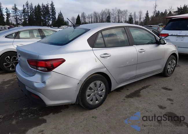 3KPA24AB9JE145083: 44124688