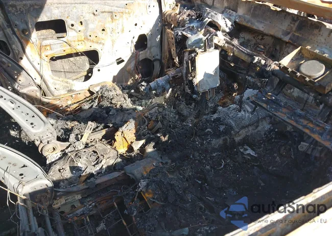 JTMJF4DV0A5023525: 44124736