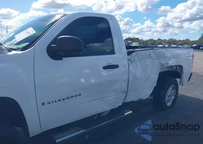 1GCEC14C37Z519492: 44124815