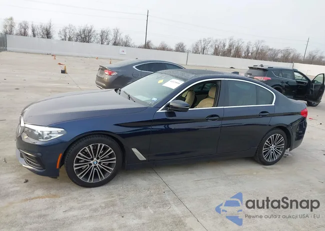 WBAJA5C5XKWW10345: 44124816