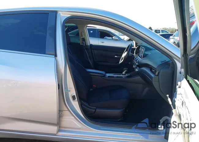 3N1AB8CV5MY254242: 44124859