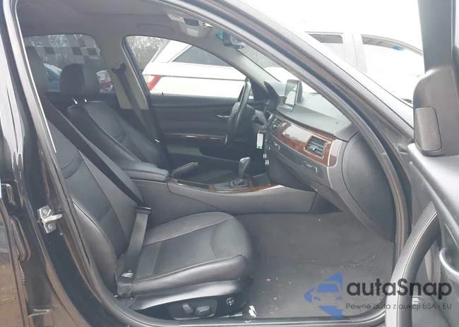 WBAPK5G56BNN80364: 44124892