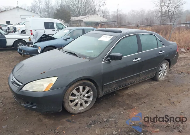 1HGCM66527A048063: 44124920