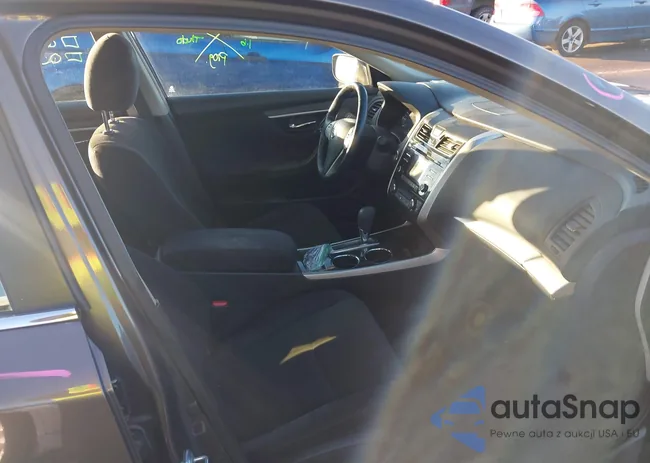 1N4AL3AP3DC181744: 44124928