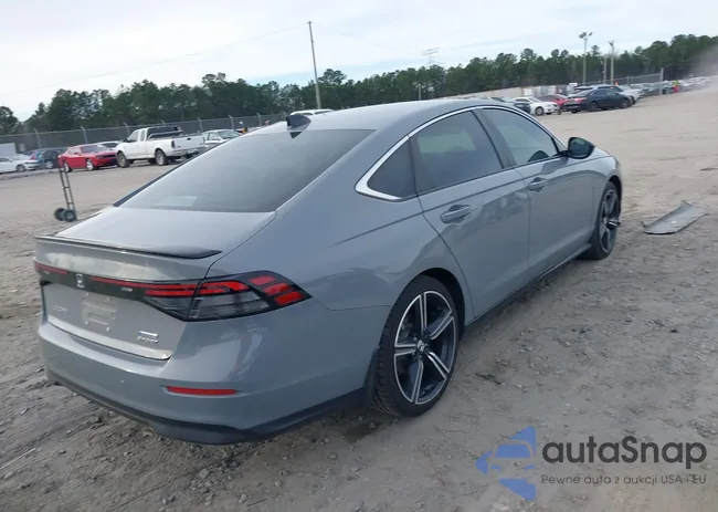 1HGCY2F51RA070572: 44124933