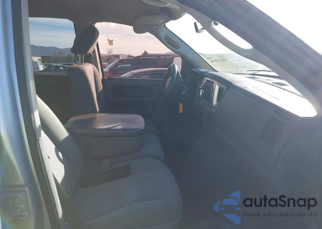 1D7HU18N07S146612: 44124936