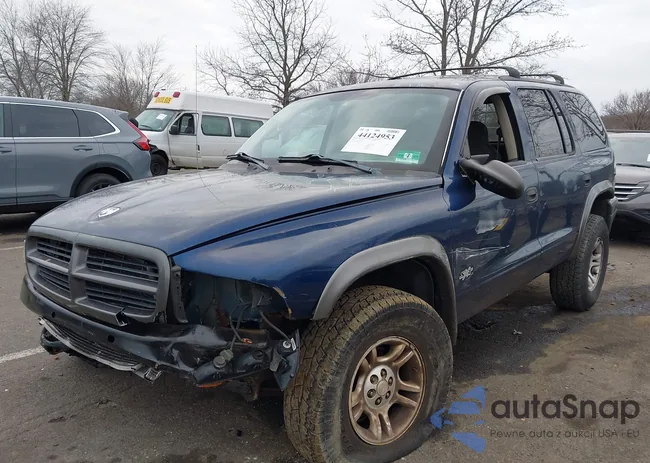 1B4HS38N02F168054: 44124953