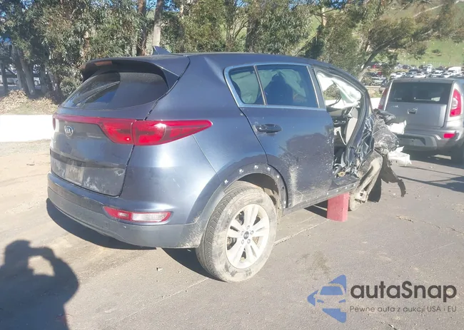 KNDPM3AC3H7151494: 44124964