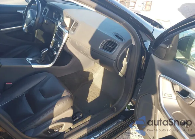 YV1612SK0F1226649: 44124984