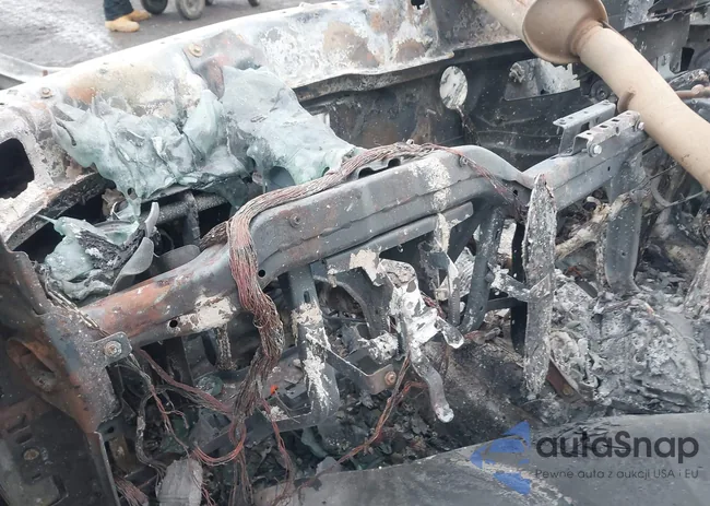 2C3CDXHG0FH800107: 44125038