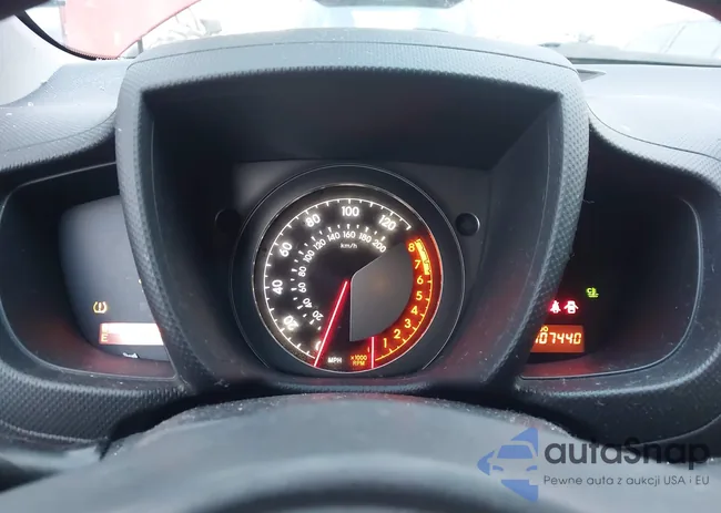 JTKKU4B48C1022453: 44125064