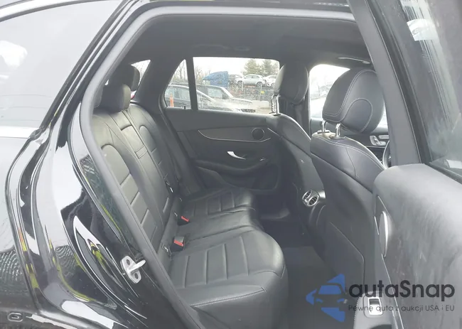 W1N0G8EB0NV330096: 44125083