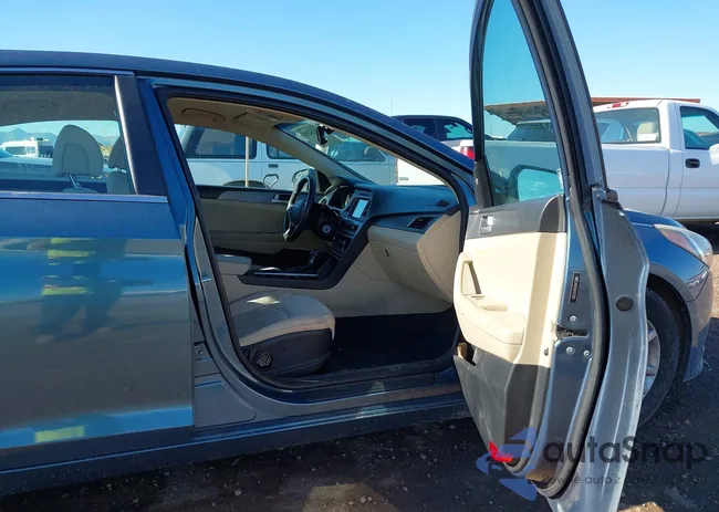 5NPE24AFXGH317307: 44124208