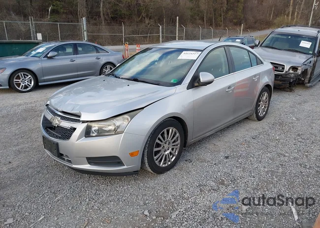 1G1PJ5SC5C7101748: 44124217