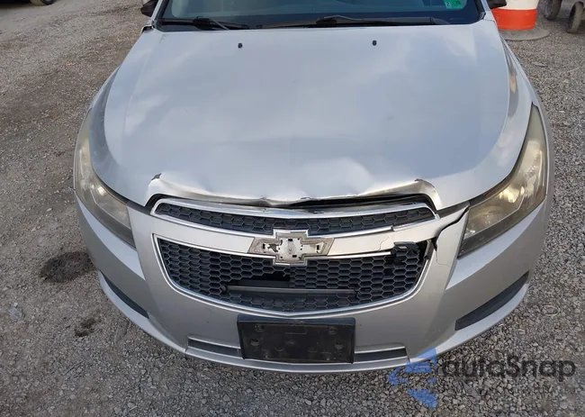 1G1PJ5SC5C7101748: 44124217