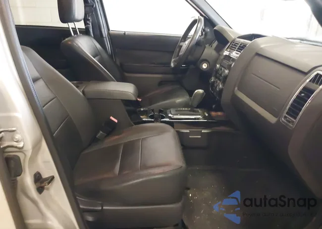 1FMCU04G69KB09908: 44124218