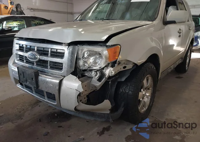 1FMCU04G69KB09908: 44124218