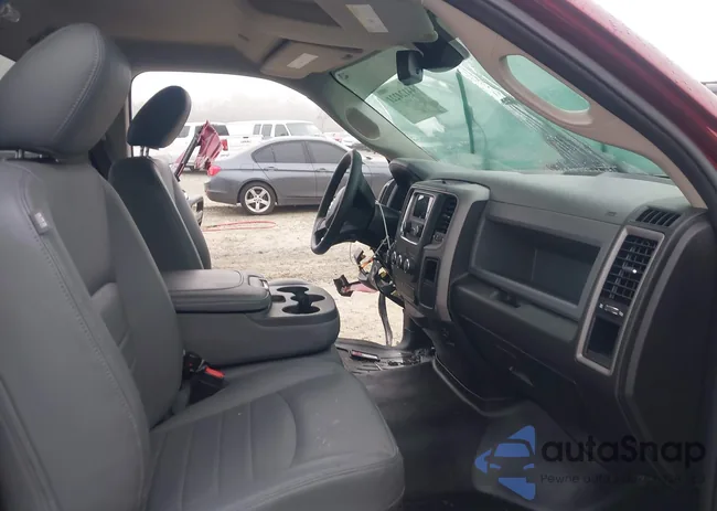 3C6JR6AG5KG594082: 44124221