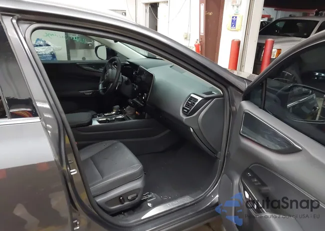 2T2GGCEZ3RC046424: 44124303