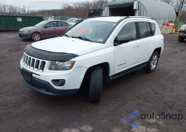 1C4NJDBB0ED621781: 44124368