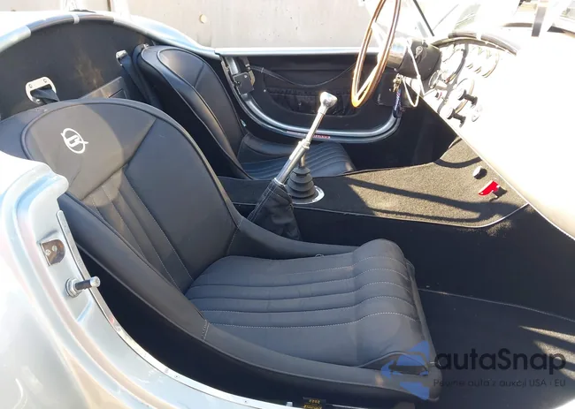 AE9BMAAH0J1MT1053: 44124412