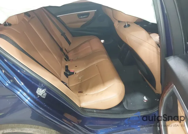 WBA8D9C52JEM32948: 44124419