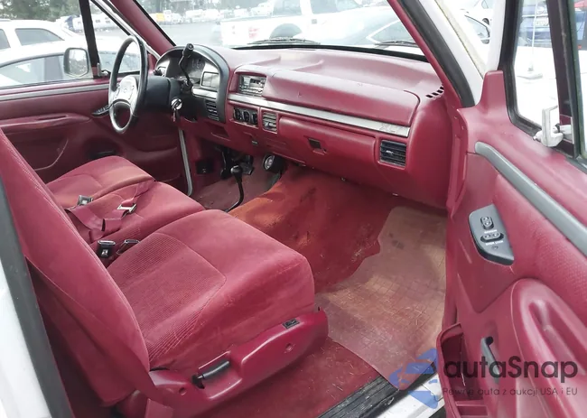 1FTHF26H4RLB57987: 44124436