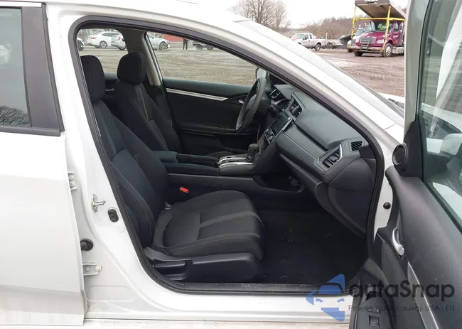 2HGFC2F70GH522765: 44124474