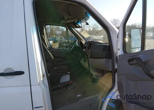 WD3PE8CB7B5587485: 44125543