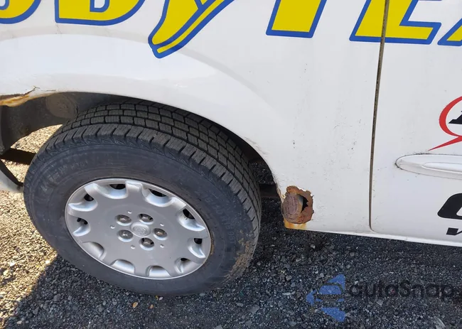 2C8GP24313R272348: 44125595