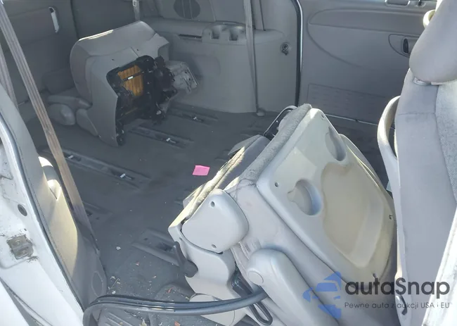 2C8GP24313R272348: 44125595