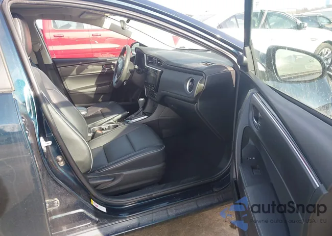 2T1BURHE1HC834409: 44125678