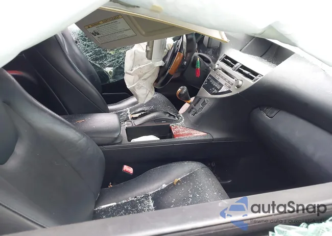 2T2ZK1BA0CC066079: 44125724