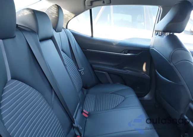 4T1G11AKXMU440156: 44125755