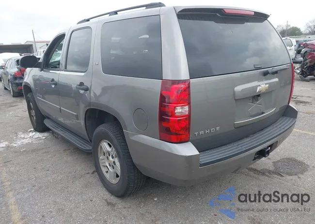 1GNFC13C48R188212: 44125855