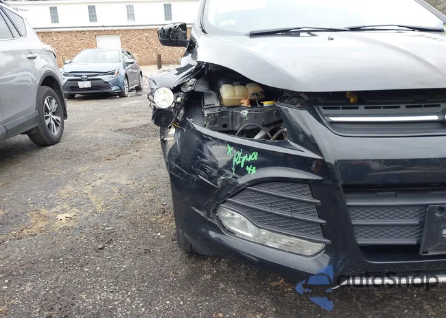 1FMCU9GX4GUA57552: 44125906