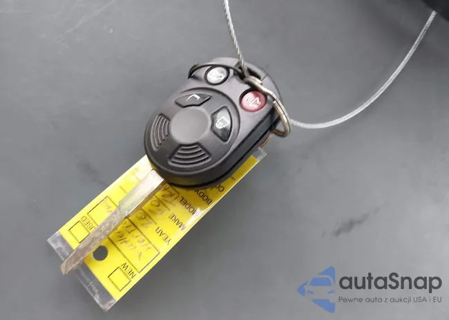 1FTYR1YM3JKB54245: 44125928