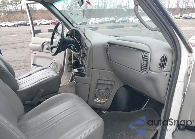 1GCDL19X22B153551: 44125935