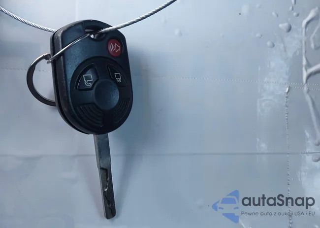 1FMCU9GD2HUE49257: 44125943